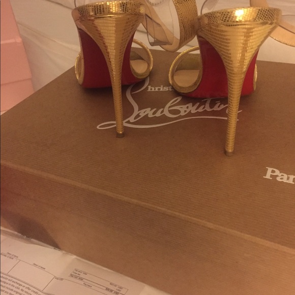 Perfect gold Christian loubies - Picture 2 of 5